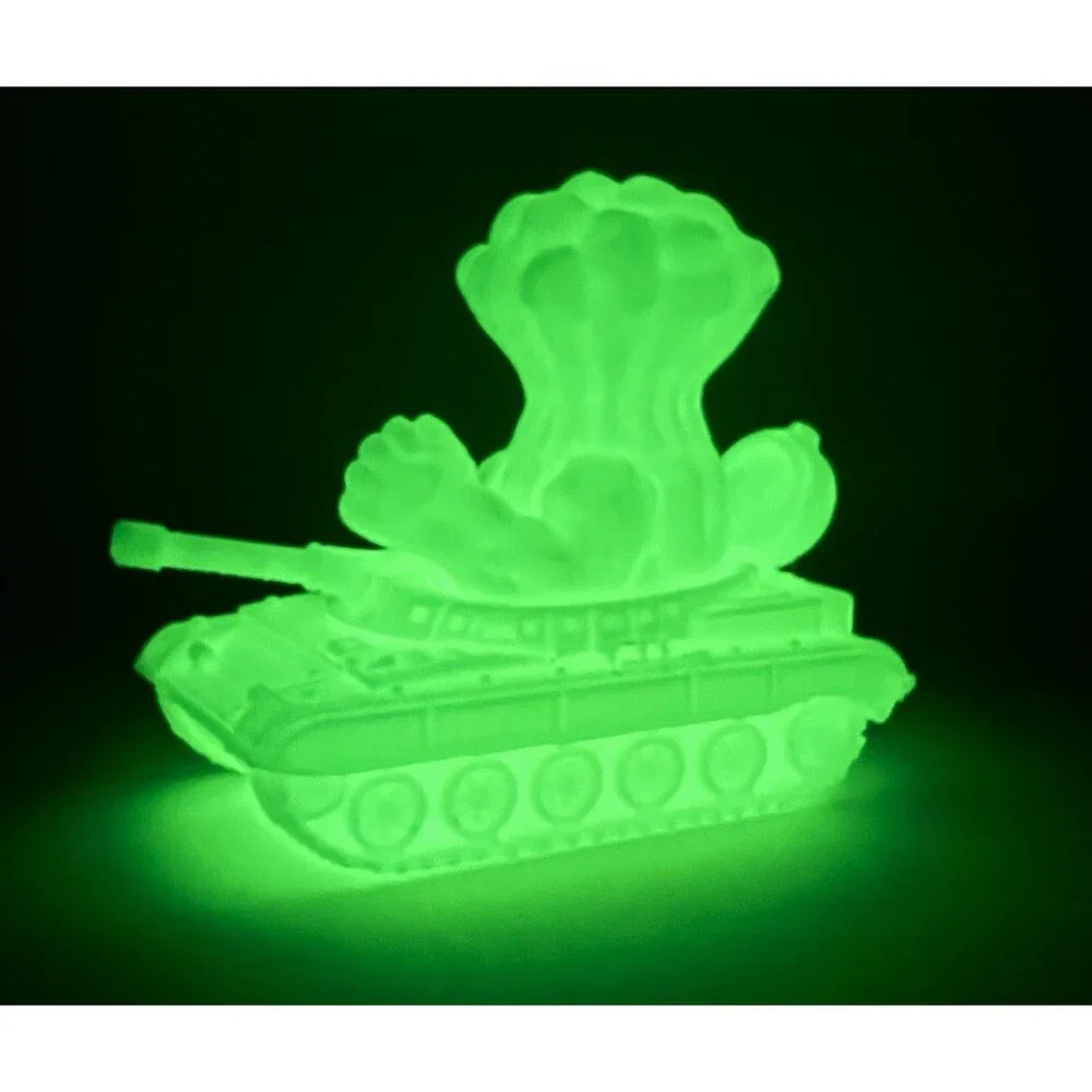 MATANGO ATTACK OF THE MUSHROOM PEOPLE Glow In The Dark Mushroom Tank TOY
